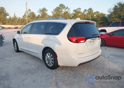 2018 Chrysler Pacifica Touring L from USA, damaged, VIN 2C4RC1BG4JR246085